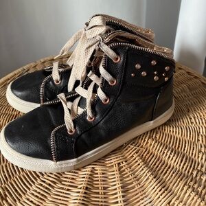 Wonder Nation Black and Rose Metallic Hightop Sneakers~Girls Size 5